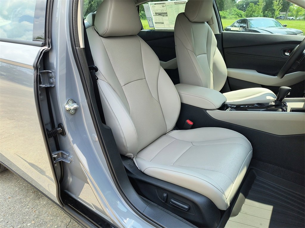 New 2025 Honda Accord EX-L image 12