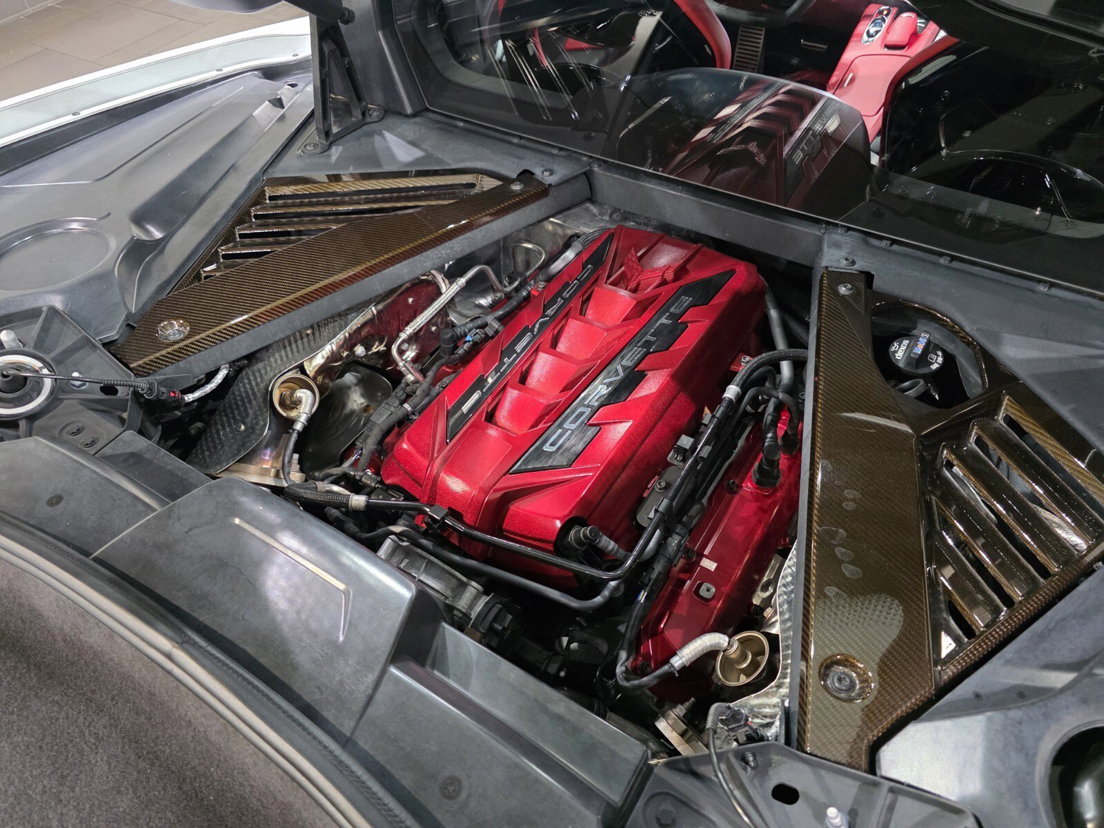 Used 2020 Chevrolet Corvette Stingray Premium Cpe w/ 3LT Preferred Equipment Group image 11