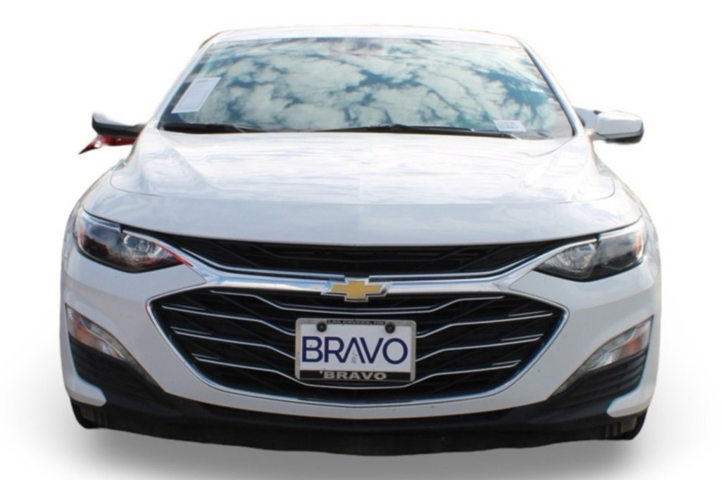 Used 2023 Chevrolet Malibu LT image 2