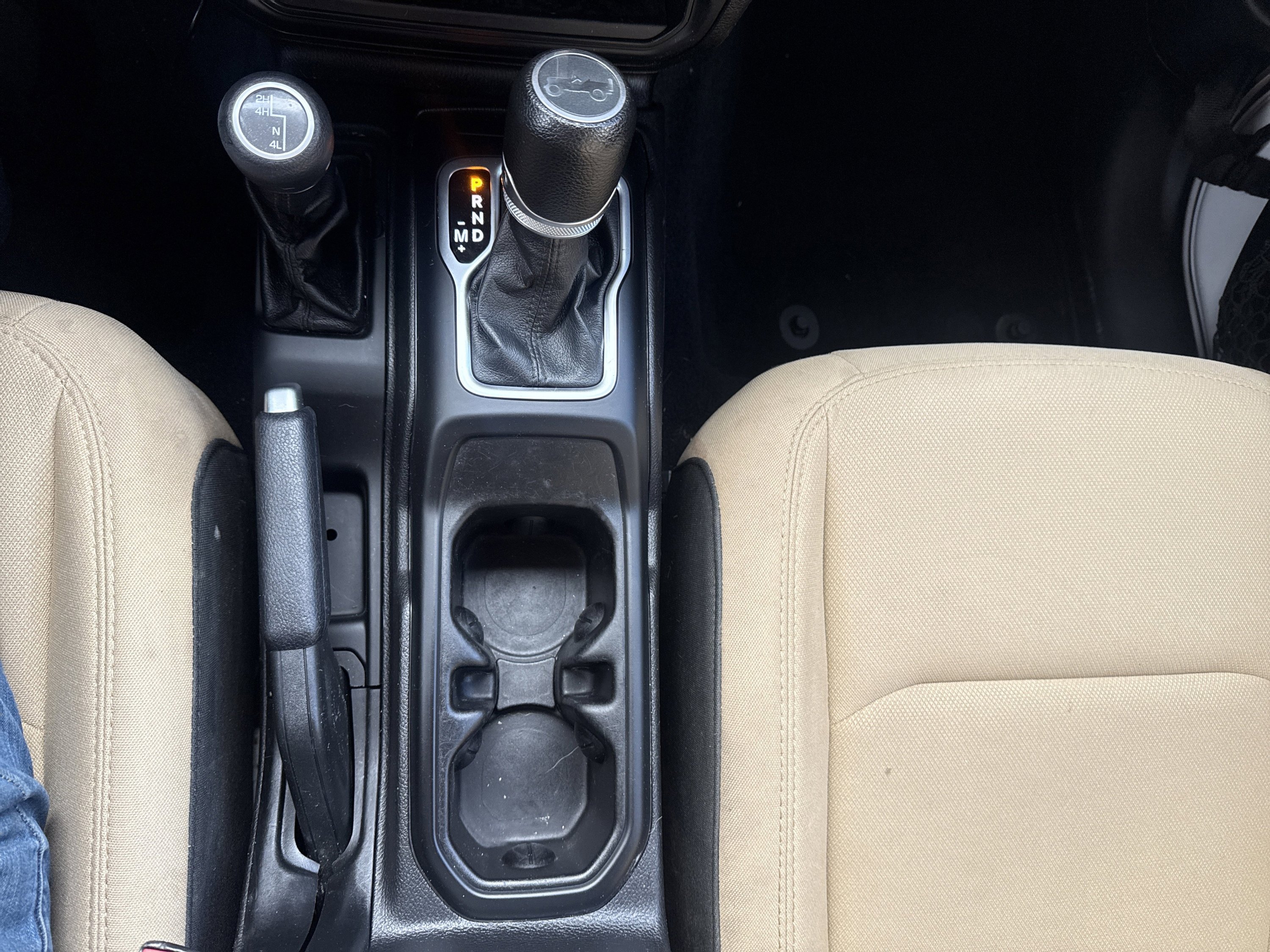 Used 2019 Jeep Wrangler Unlimited Sport S AWD/4WD image 19