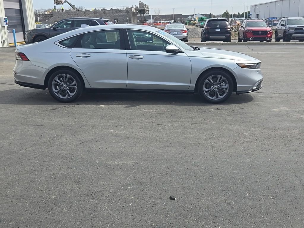 Certified 2024 Honda Accord EX-L image 8