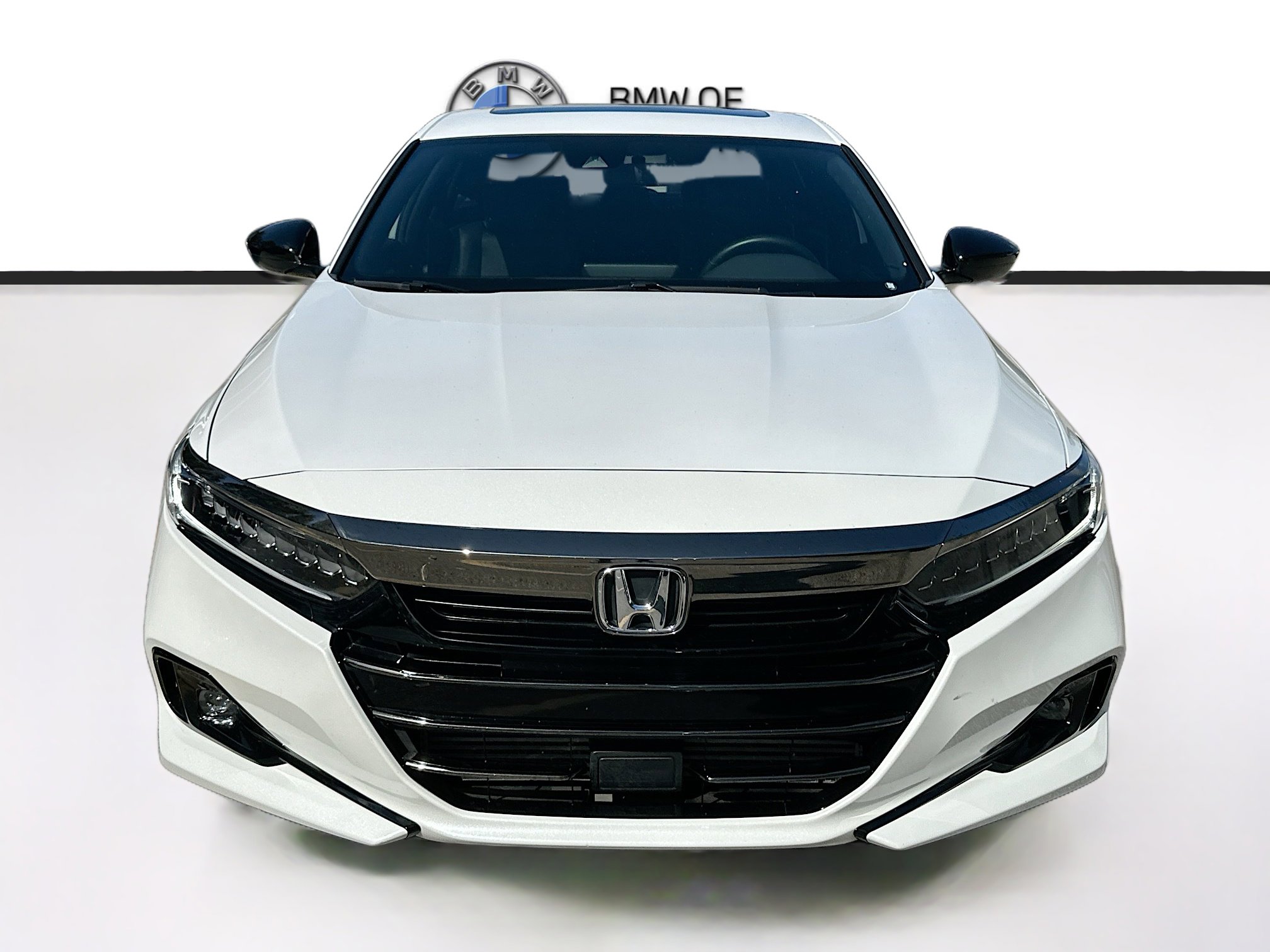 Used 2022 Honda Accord Sport image 2