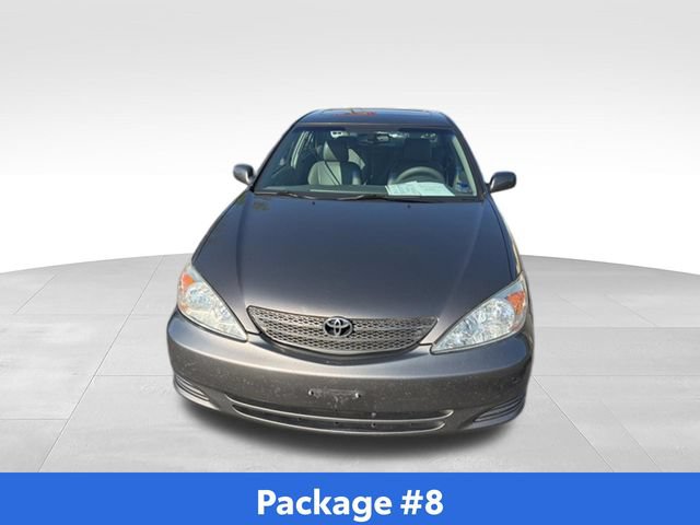 Used 2002 Toyota Camry XLE FWD image 10