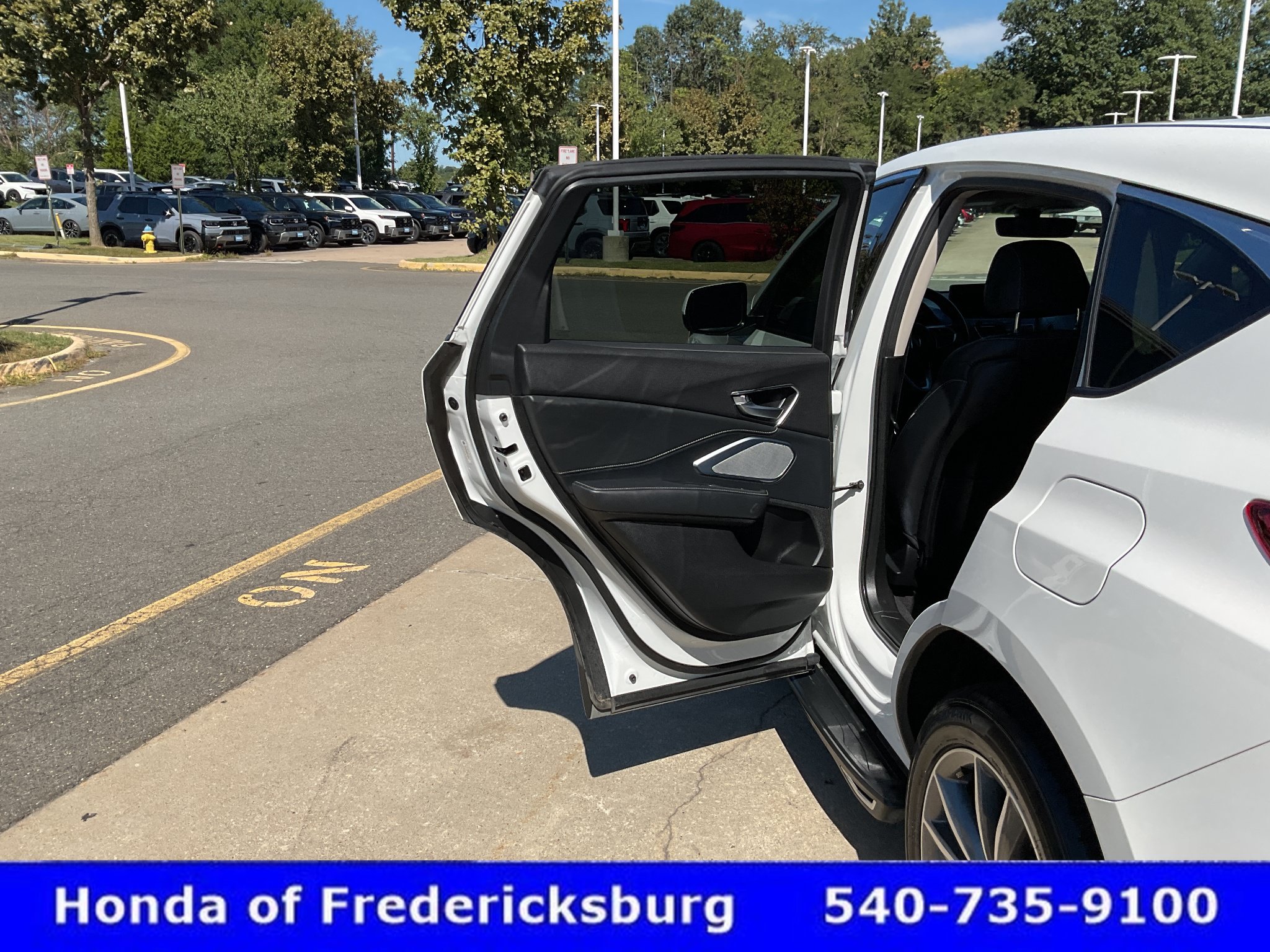 Used 2021 Acura RDX w/ Technology Package AWD/4WD image 16