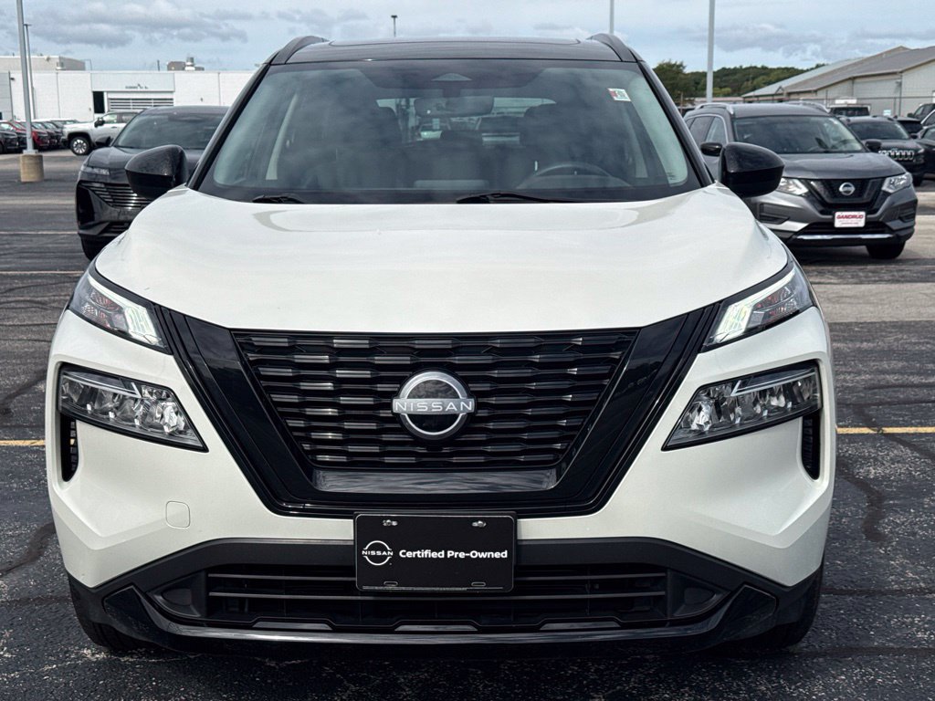 Certified 2023 Nissan Rogue SV w/ SV Premium B Package AWD/4WD image 3