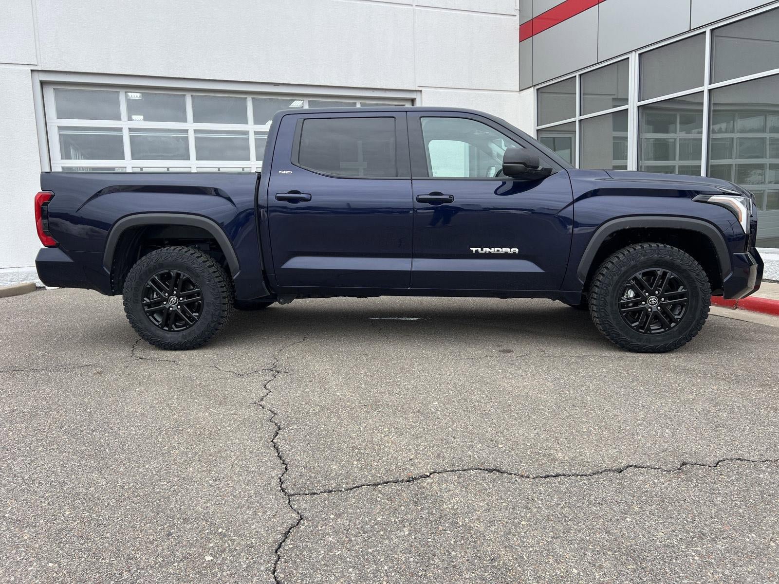 Used 2023 Toyota Tundra SR5 w/ SR5 Premium Package image 17