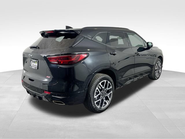Used 2025 Chevrolet Blazer RS AWD/4WD image 16