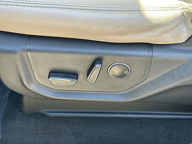 Used 2023 Ford Expedition Max Limited image 34