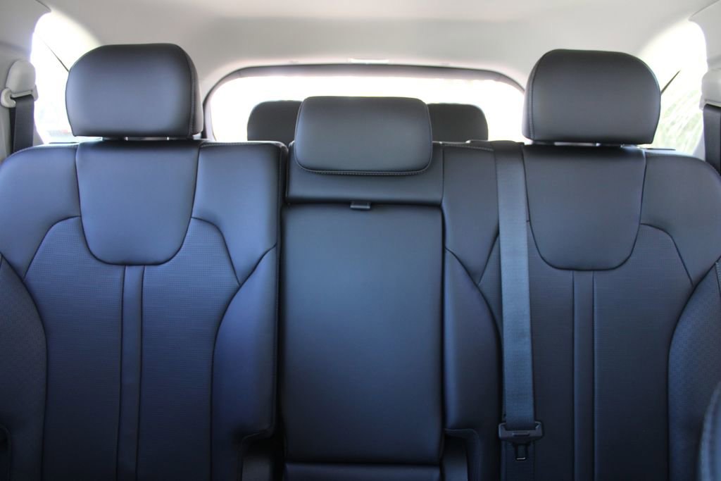 New 2026 Kia Sorento S image 53