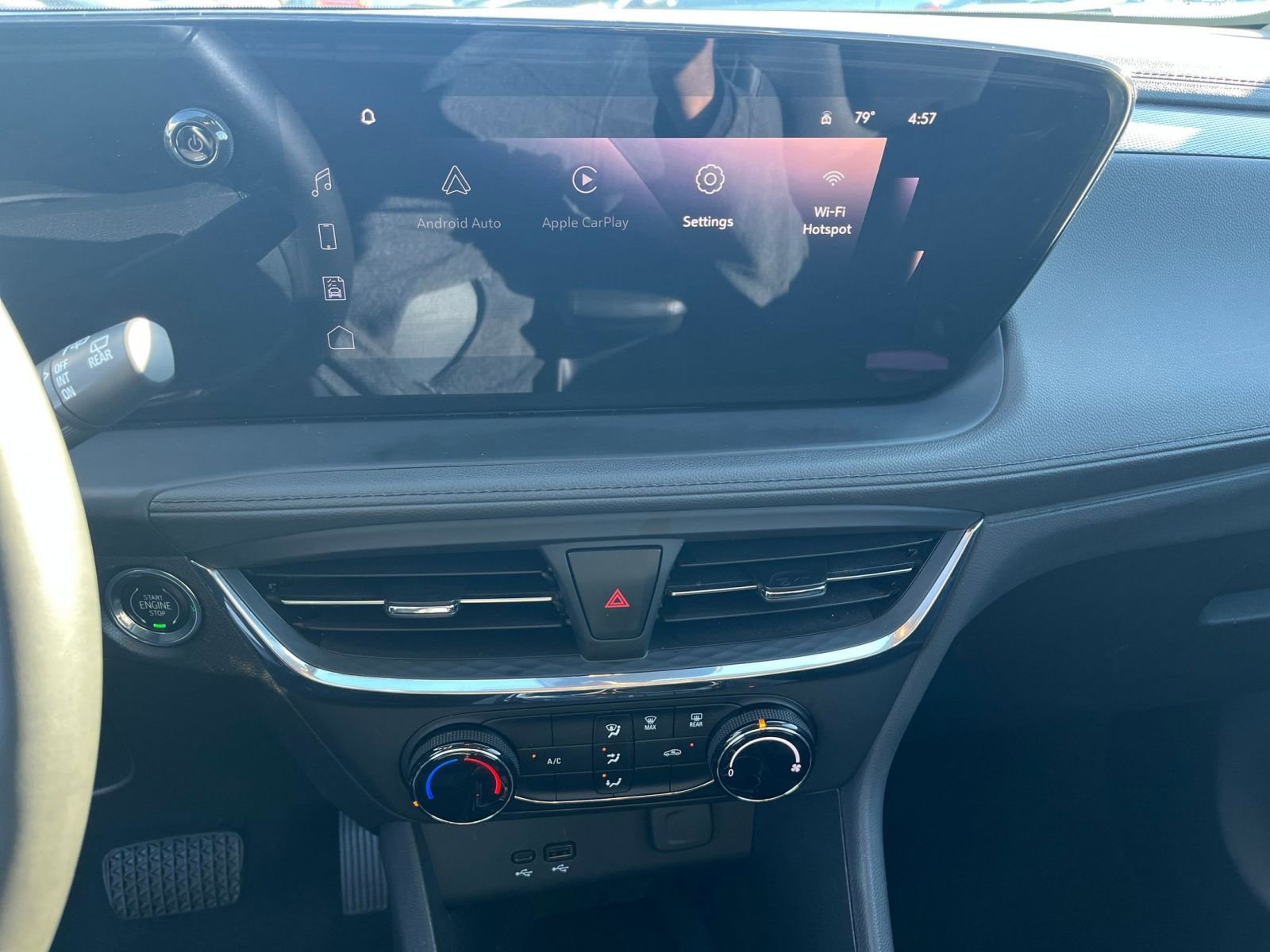 Used 2025 Buick Encore GX Preferred image 17