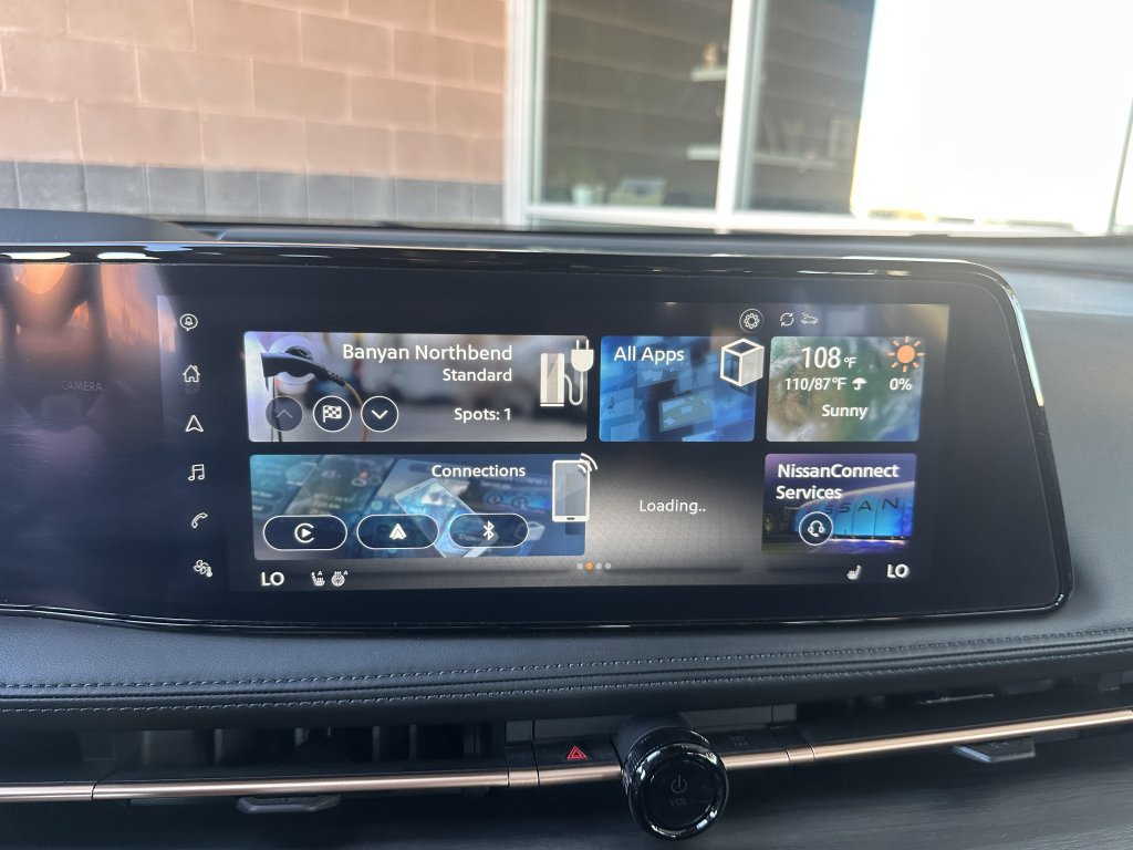 Used 2024 Nissan Ariya FWD image 22