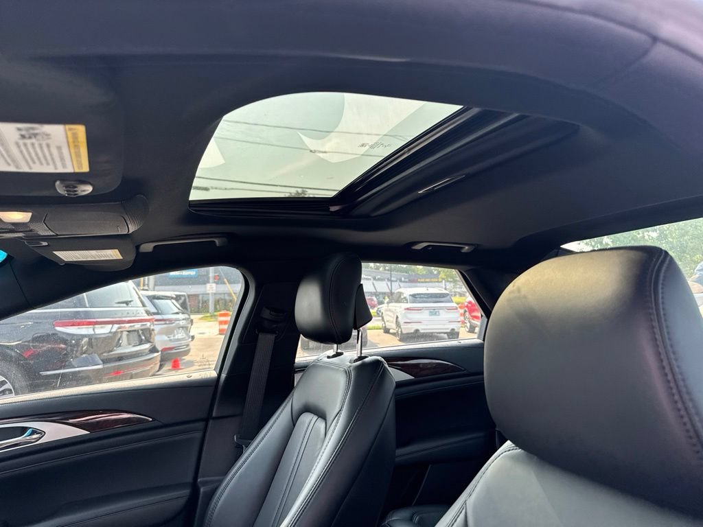 Certified 2019 Lincoln MKZ Reserve w/ Reserve Plus Package AWD/4WD image 10