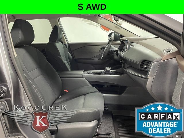 Used 2023 Nissan Rogue S AWD/4WD image 22