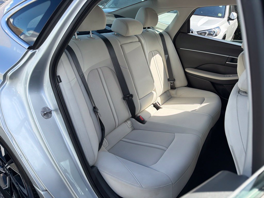 Used 2024 Hyundai Sonata SEL FWD image 18