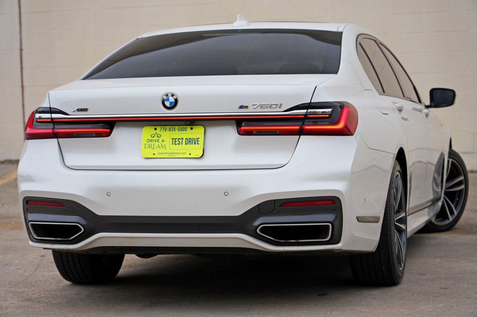 Used 2020 BMW 750i xDrive w/ Executive Package AWD/4WD image 5