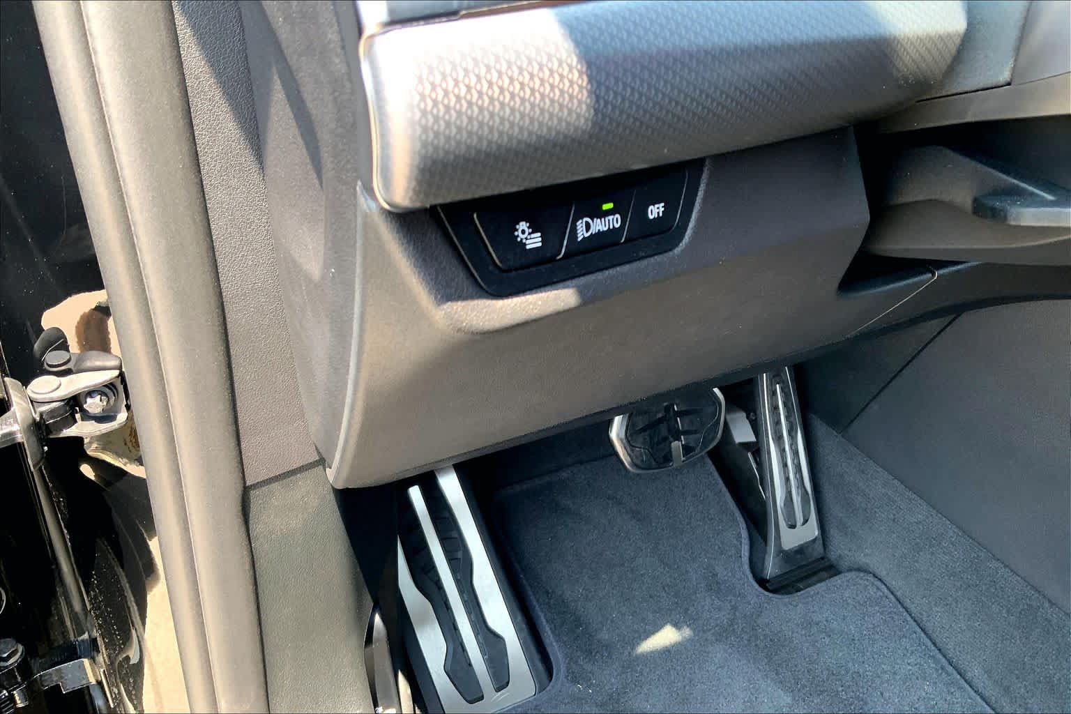 New 2026 BMW X2 M35i w/ Technology Package AWD/4WD image 17