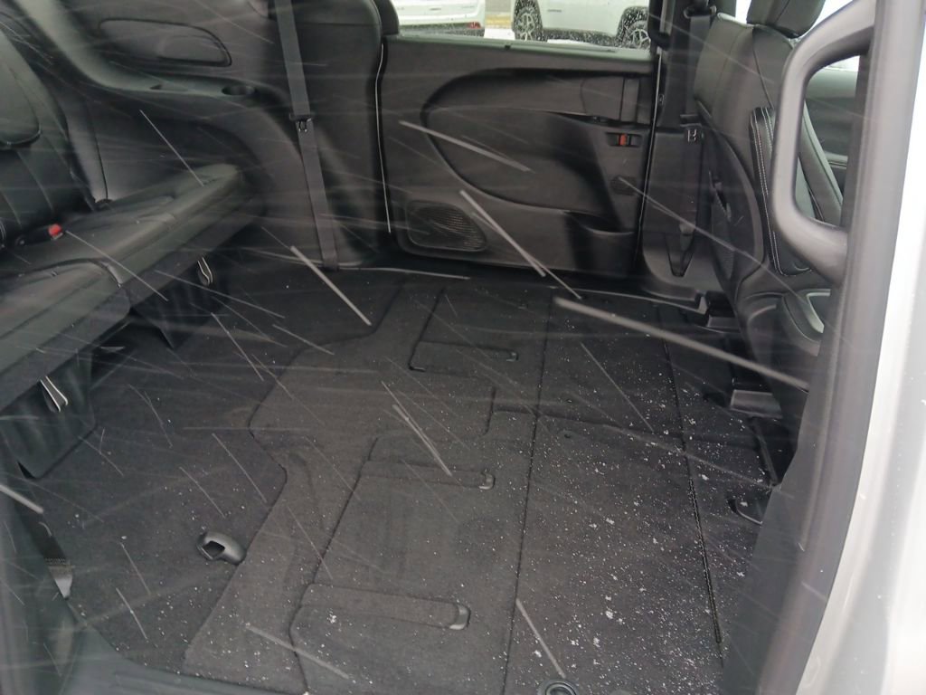 New 2026 Chrysler Voyager LX FWD image 15