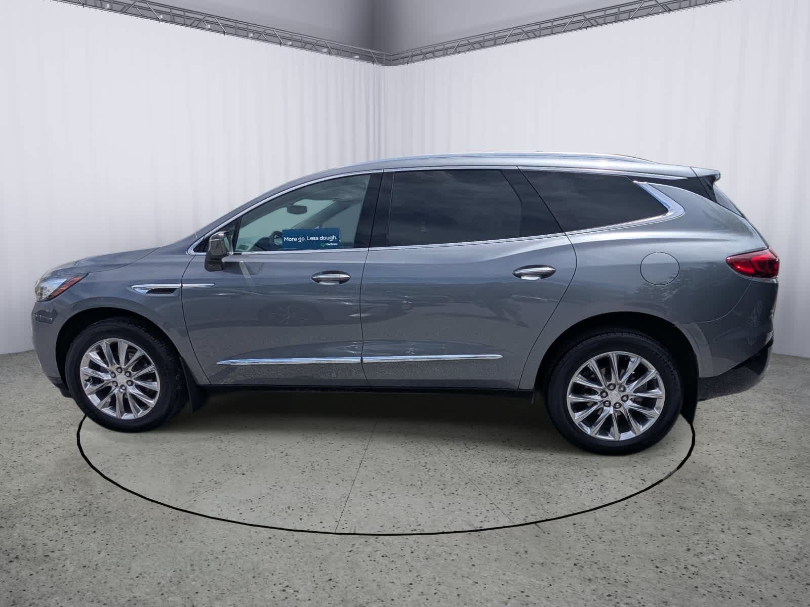 Used 2020 Buick Enclave Essence w/ Sound and Sites Package FWD image 5