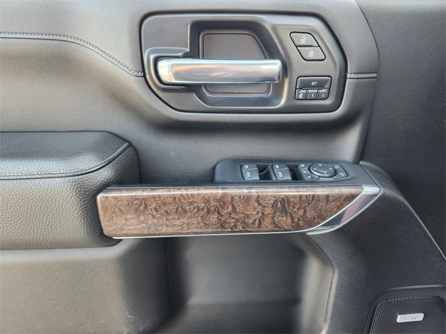 Used 2022 GMC Sierra 2500 Denali w/ Denali Ultimate Package image 24