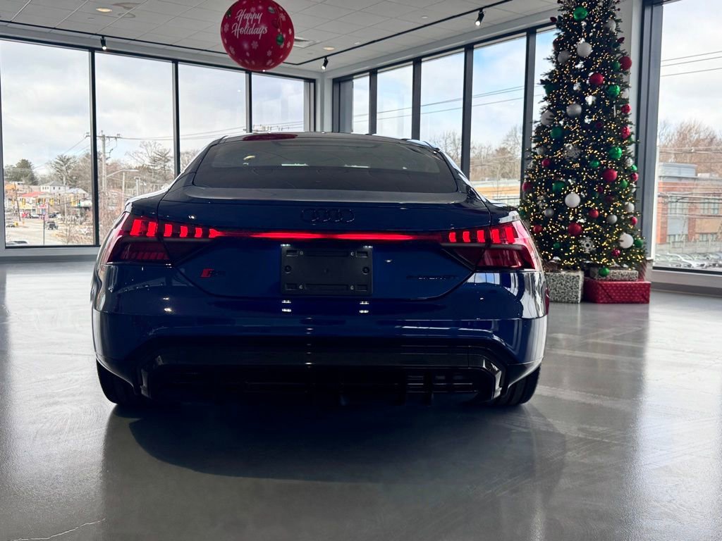 Used 2023 Audi RS e-tron GT w/ Carbon Performance Package image 4