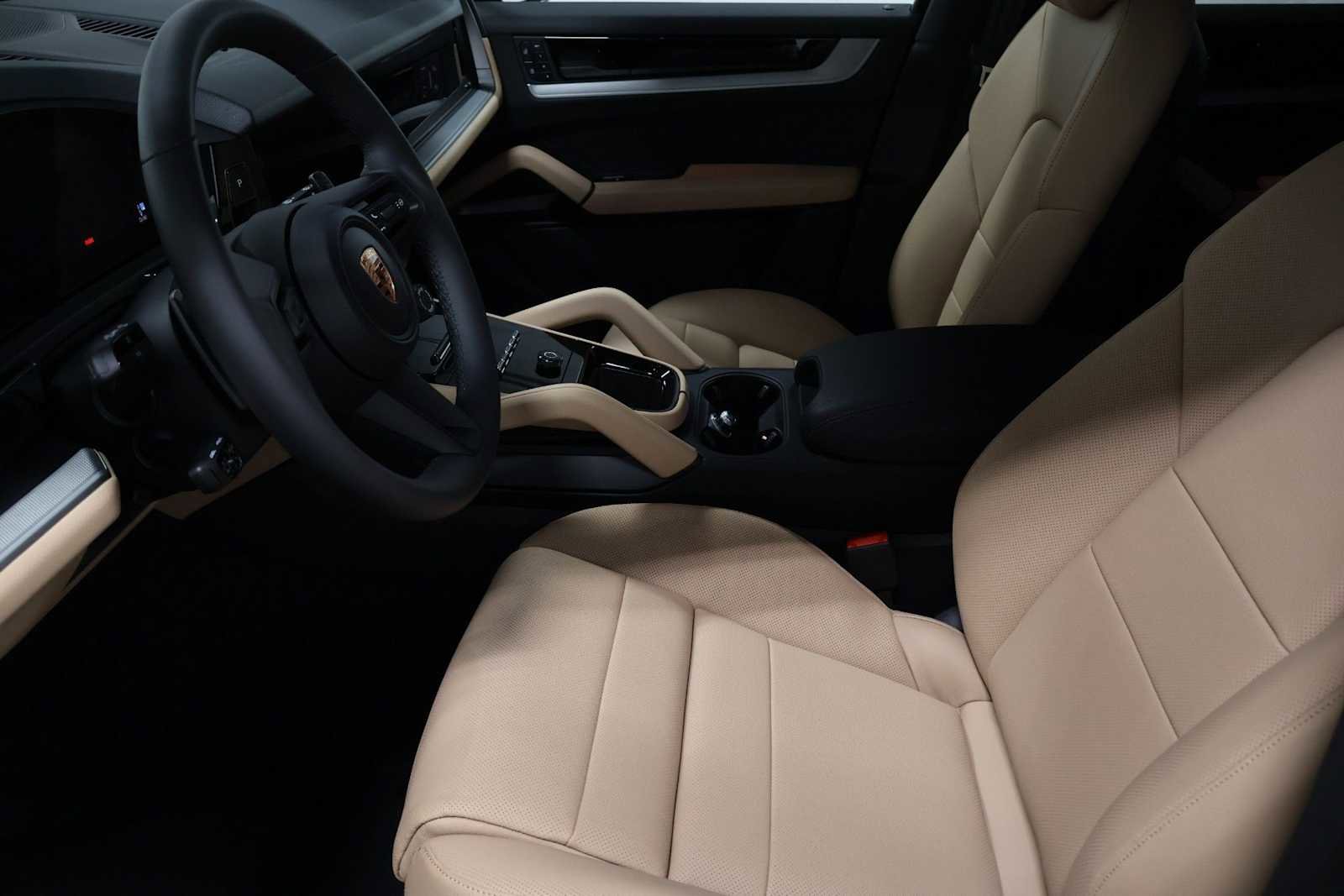 New 2026 Porsche Cayenne AWD/4WD image 5