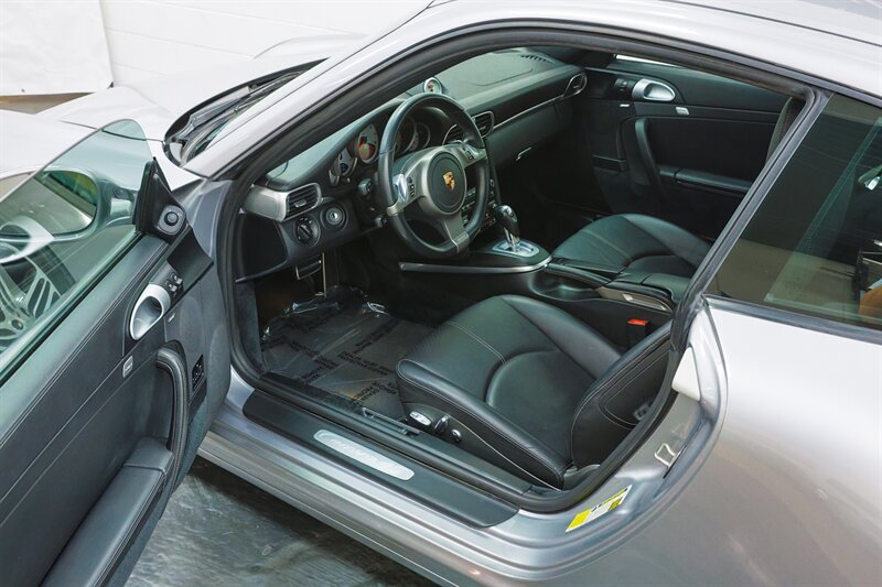 Used 2009 Porsche 911 Carrera 4S AWD/4WD image 45