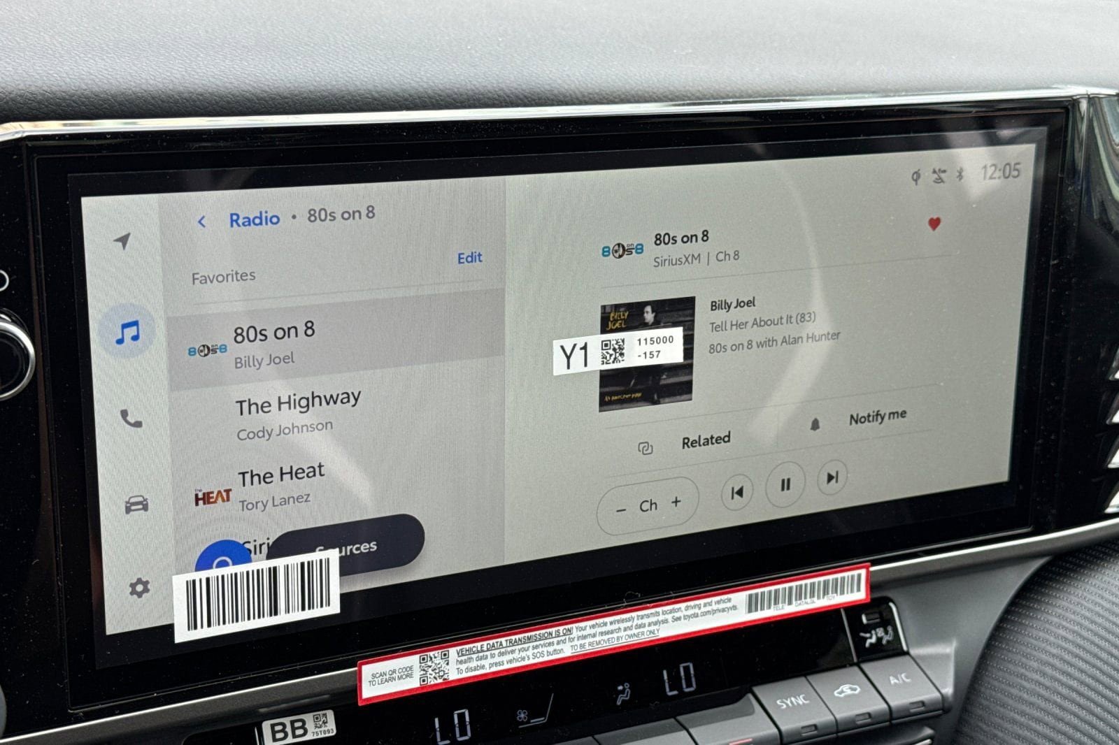 New 2026 Toyota Camry Hybrid FWD image 20
