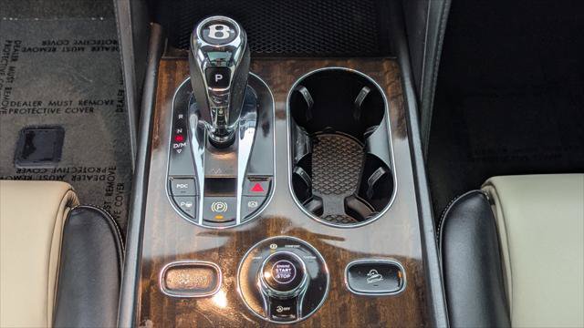 Used 2019 Bentley Bentayga AWD/4WD image 31
