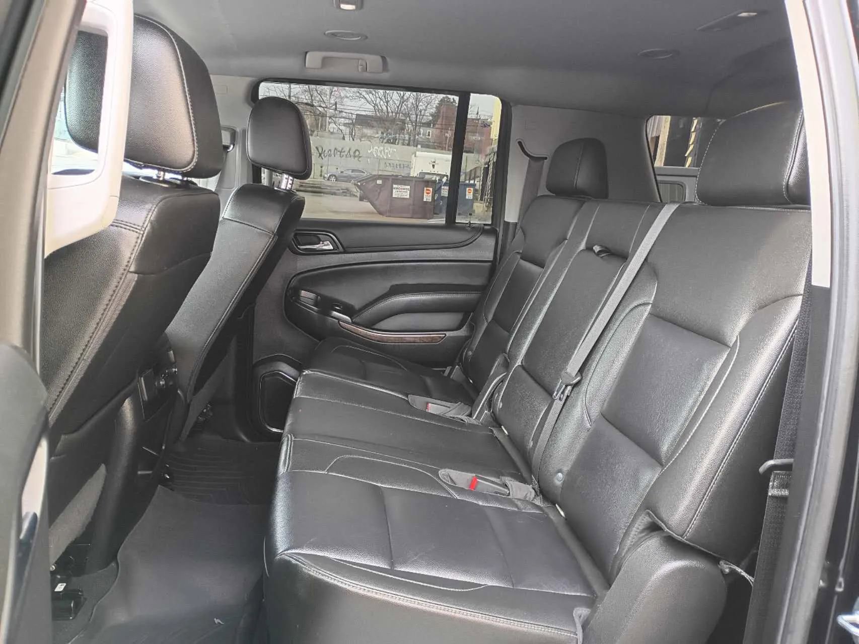 Used 2020 Chevrolet Suburban LT image 13