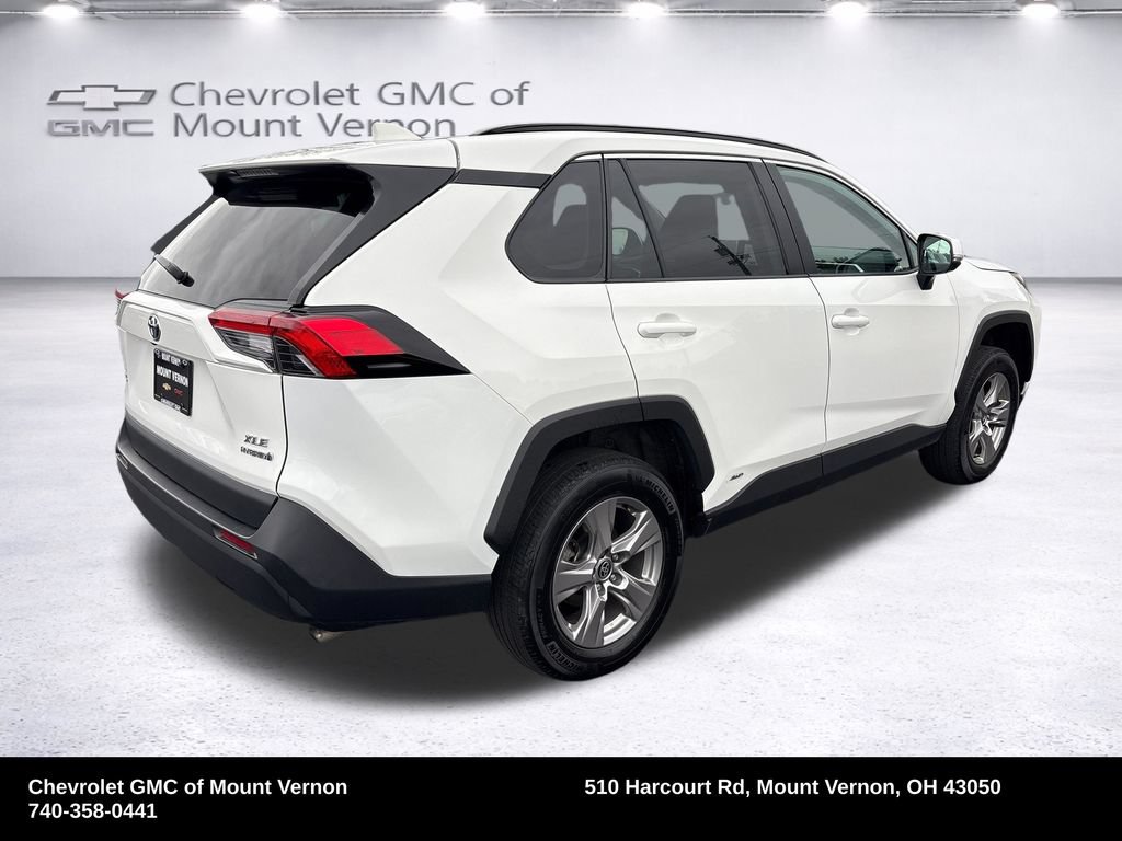 Used 2024 Toyota RAV4 XLE w/ Convenience Package AWD/4WD image 13