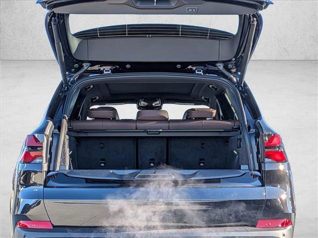 New 2026 BMW X5 xDrive40i w/ Executive Package image 19