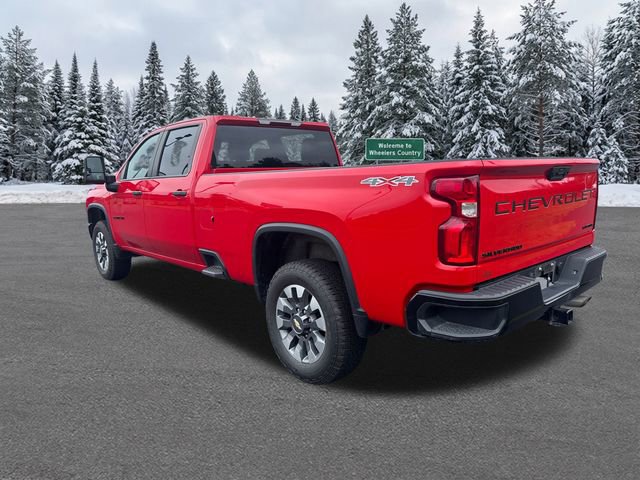 Used 2021 Chevrolet Silverado 2500 Custom w/ Custom Value Package image 3