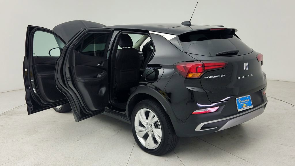 Certified 2025 Buick Encore GX Preferred FWD image 12
