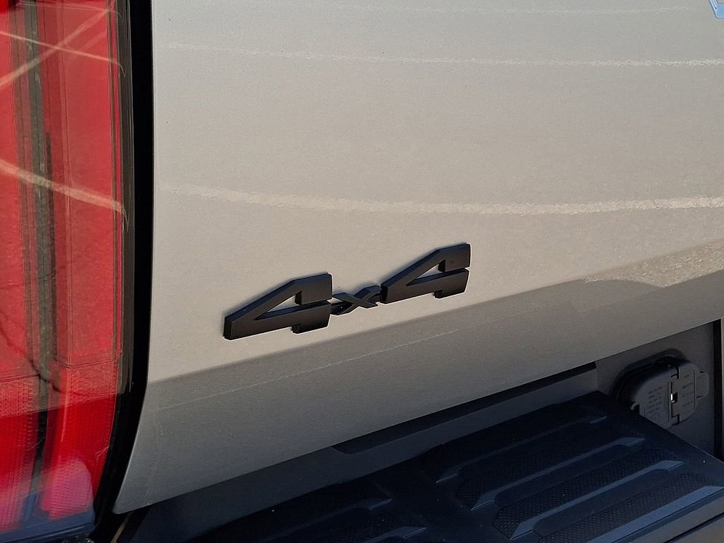 Used 2023 Toyota Tundra Platinum AWD/4WD image 31