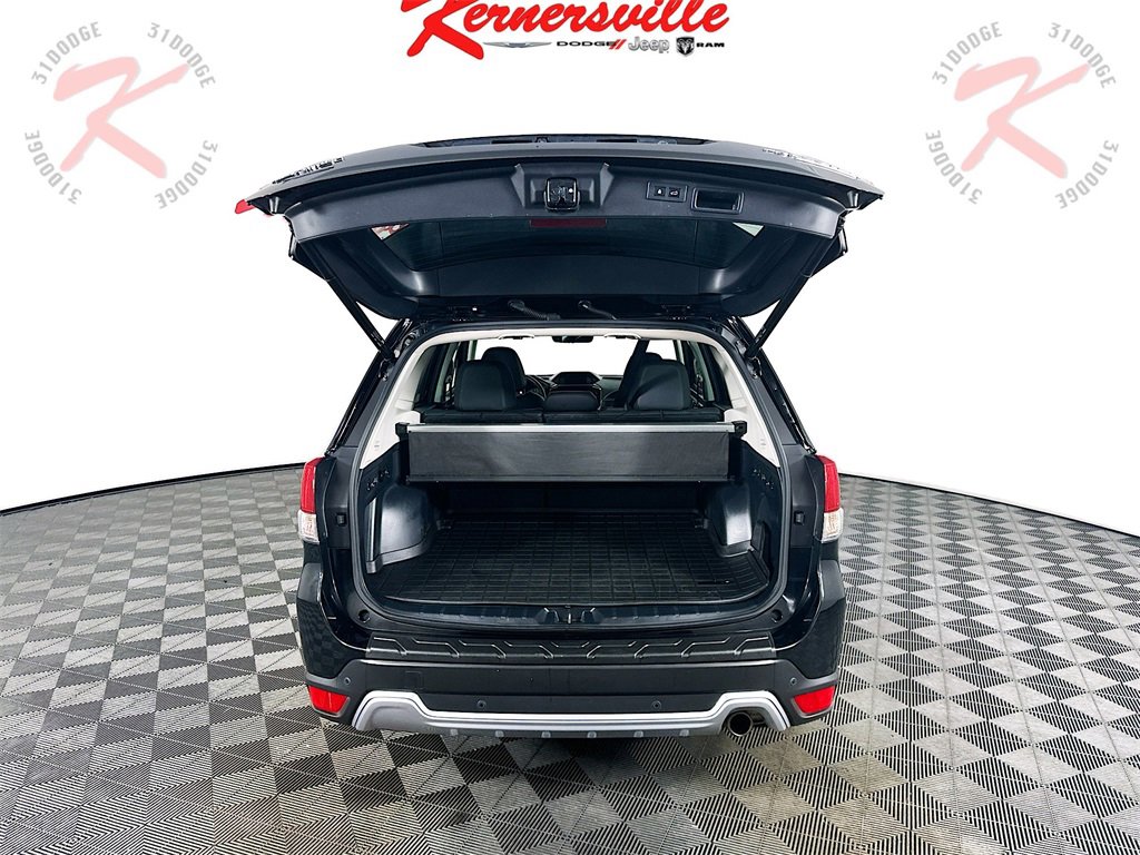 Used 2022 Subaru Forester Touring w/ Popular Package #2 image 28