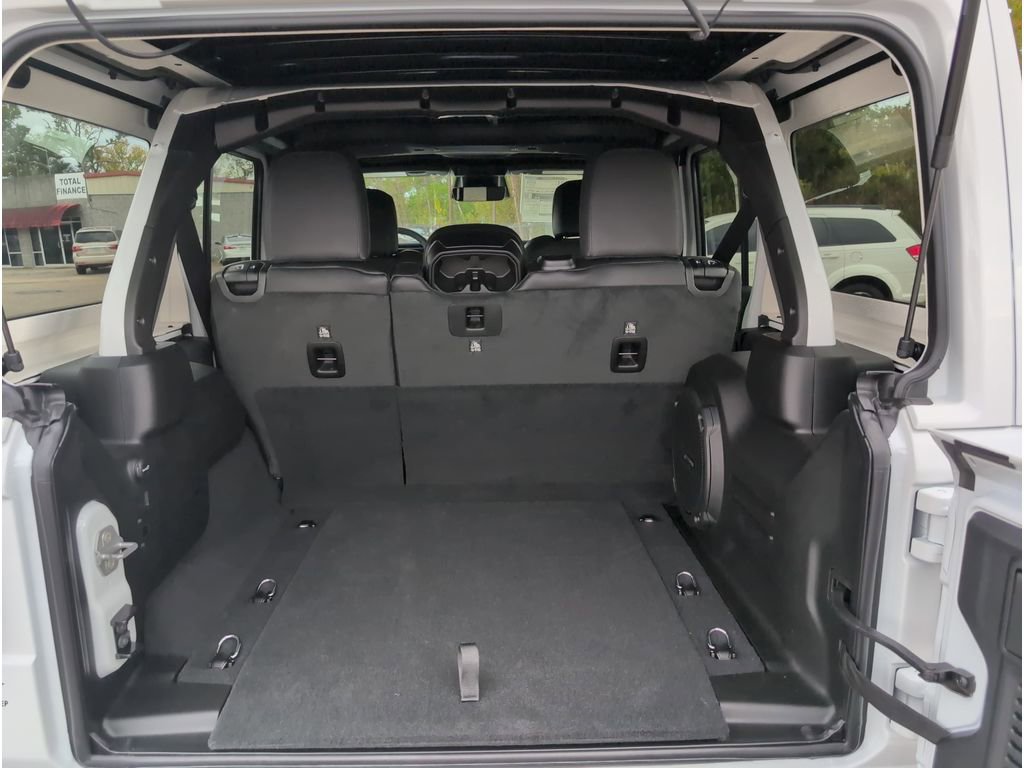 New 2026 Jeep Wrangler Sahara image 37
