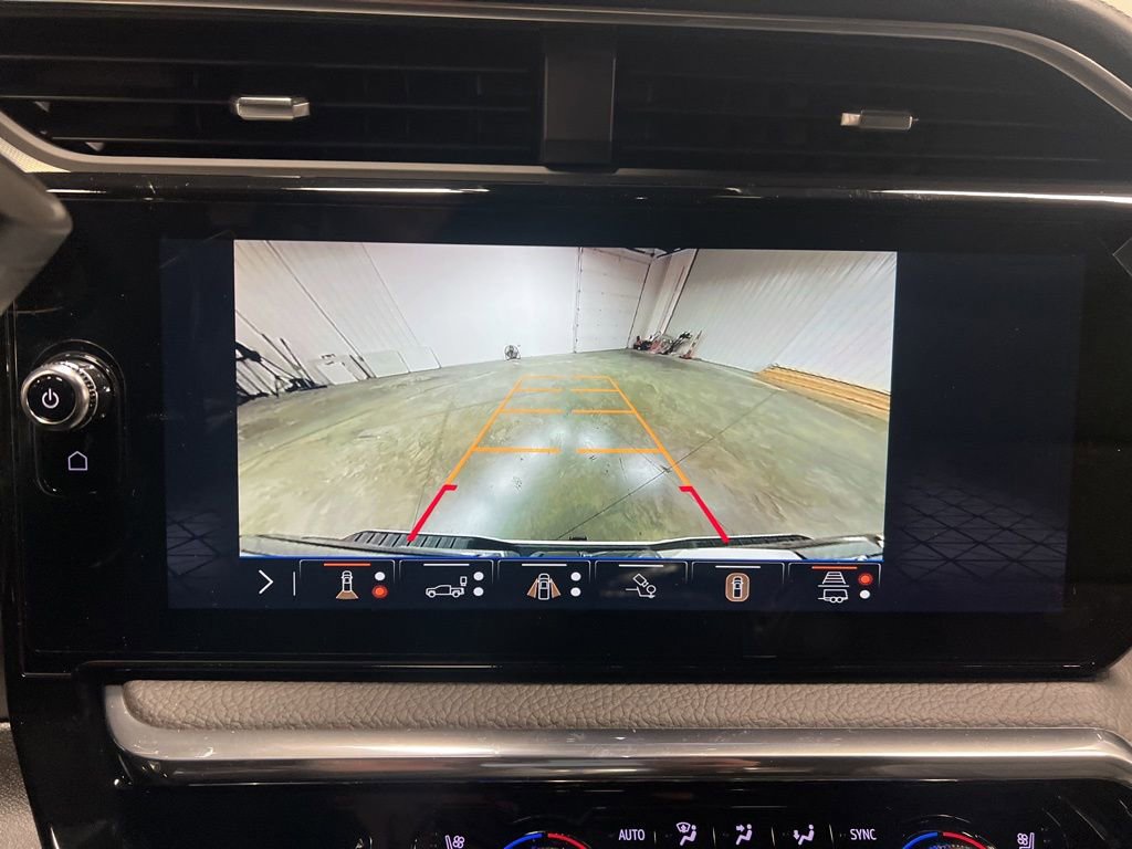 New 2026 GMC Sierra 3500 Denali w/ Denali Reserve Package image 18