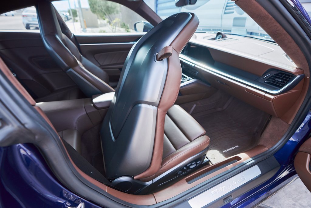 Used 2022 Porsche 911 Turbo S image 42