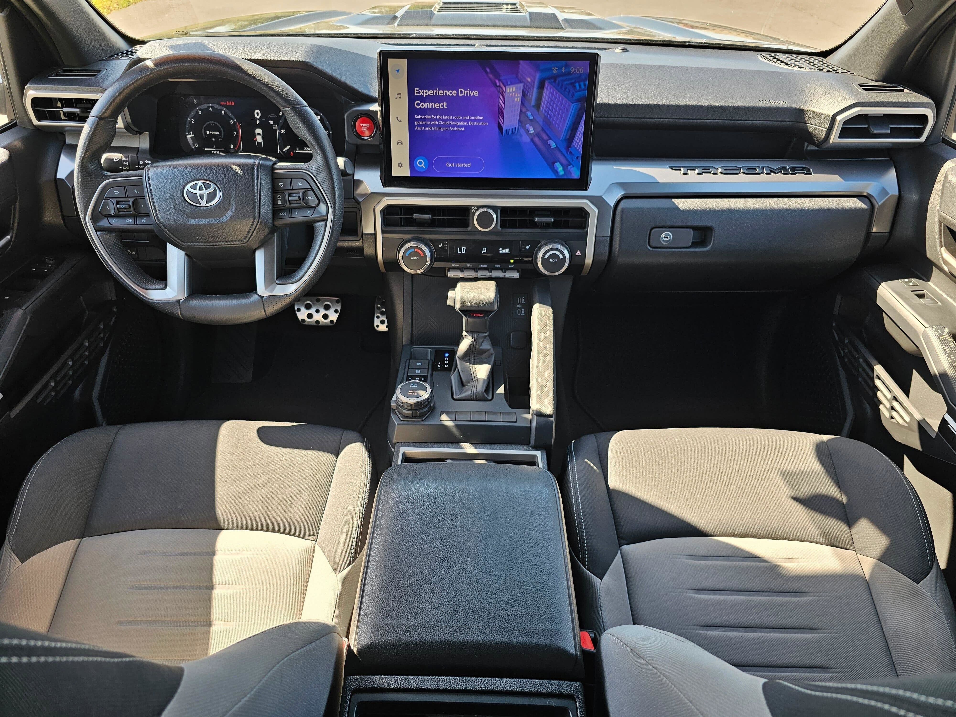 Used 2024 Toyota Tacoma TRD Sport AWD/4WD image 15