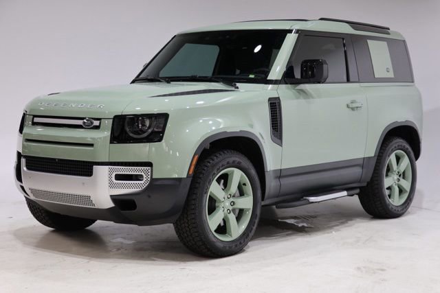 Used 2023 Land Rover Defender 110 75th Limited Edition AWD/4WD image 3