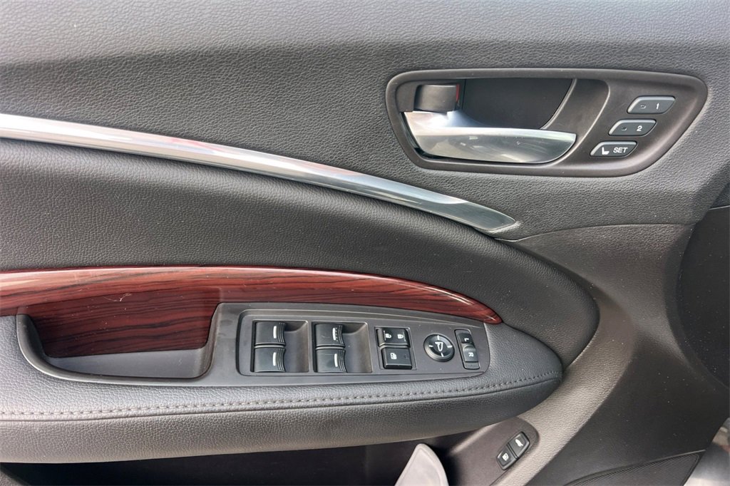 Used 2015 Acura MDX FWD w/ Technology Package image 13