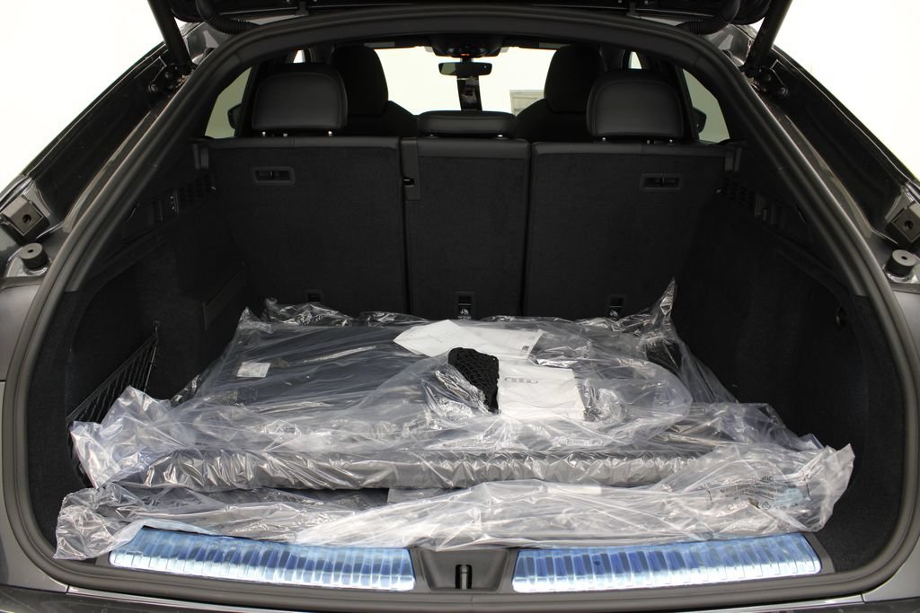 New 2026 Audi SQ5 Premium Plus AWD/4WD image 30