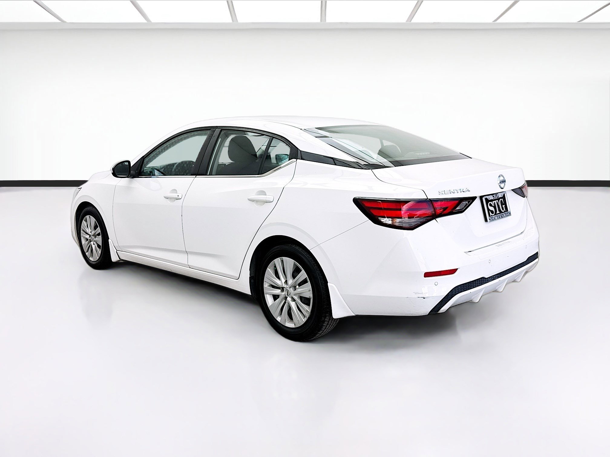 Used 2021 Nissan Sentra S image 6