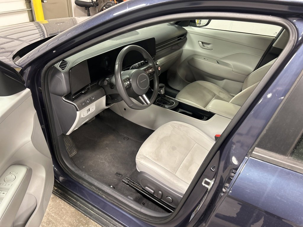 Certified 2024 Hyundai Kona SEL image 6