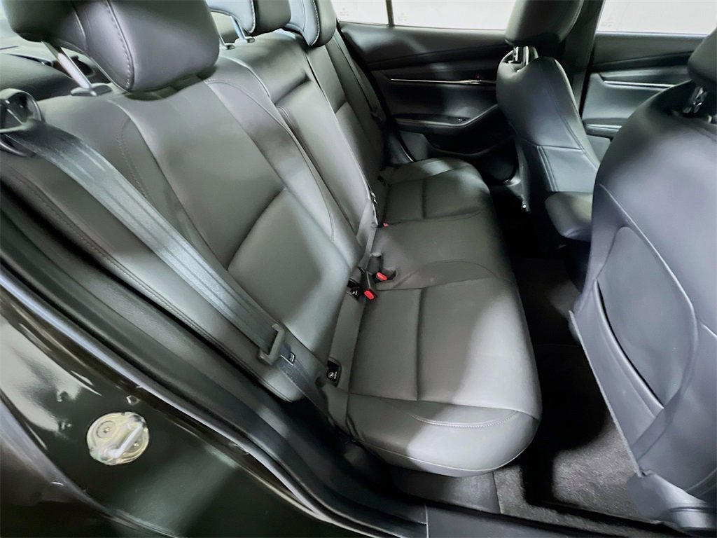 Used 2021 MAZDA MAZDA3 s image 23