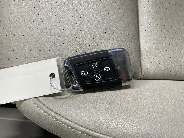 Used 2021 Volkswagen Atlas SE w/ Panoramic Sunroof Package image 25