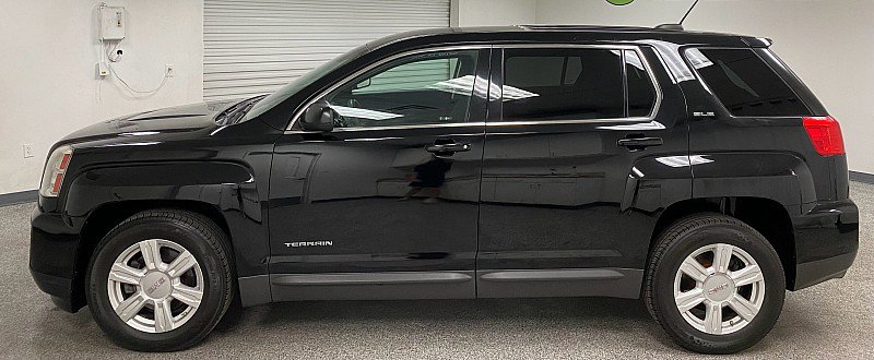 Used 2016 GMC Terrain SLE image 8