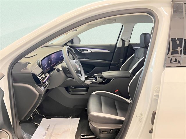 Used 2025 Buick Envision Sport Touring image 17