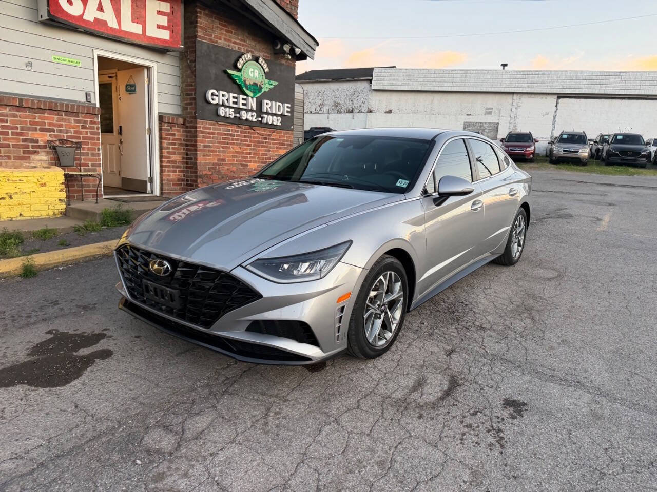 Used 2023 Hyundai Sonata SEL w/ Cargo Package FWD image 1