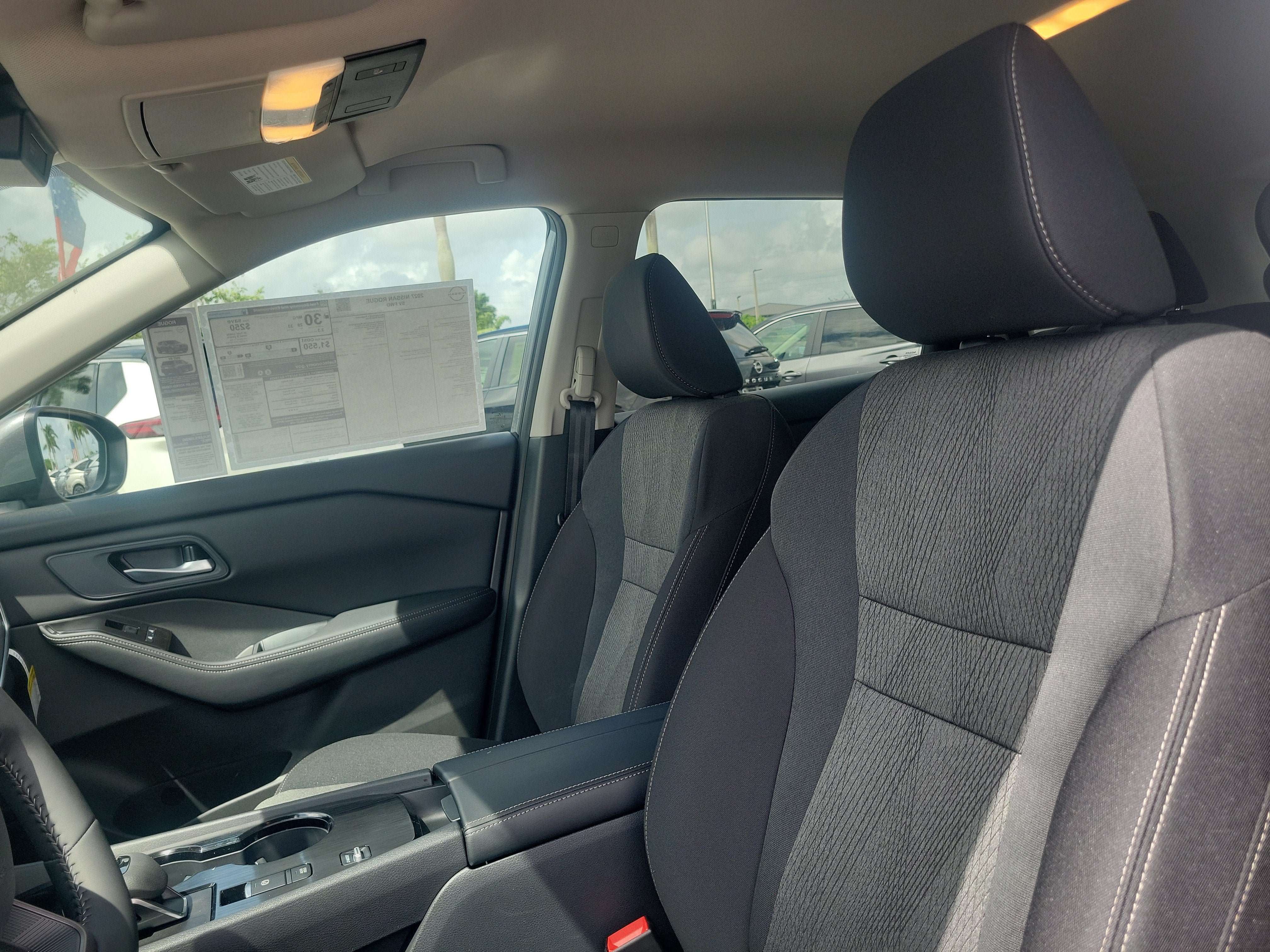 New 2027 Nissan Rogue SV FWD image 18